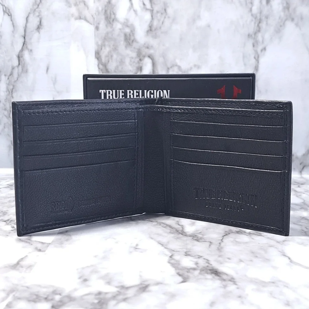 True Religion Men's‎ Leather Bifold Wallet Black With Desk Valet RFID Protection